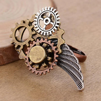 Anillo de alas steampunk